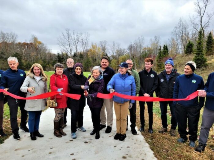 B2B Ribbon Cutting