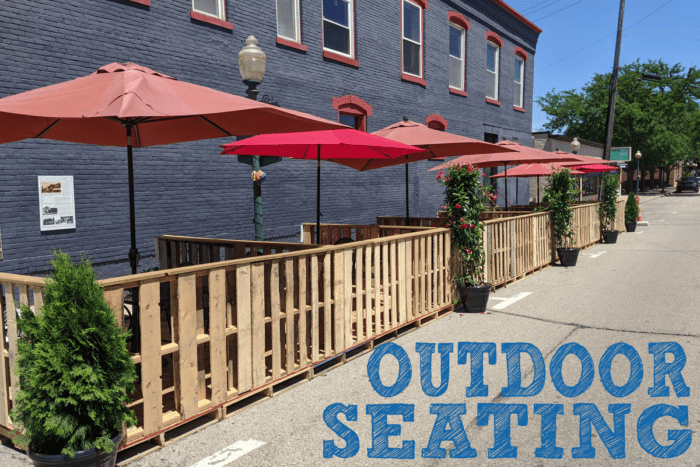 OUTDOOR SEATING